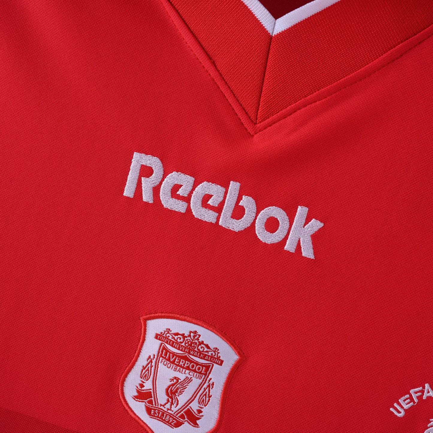 Liverpool FA Cup Final Jersey 2001 – Reebok x Carlsberg (Special Edition)