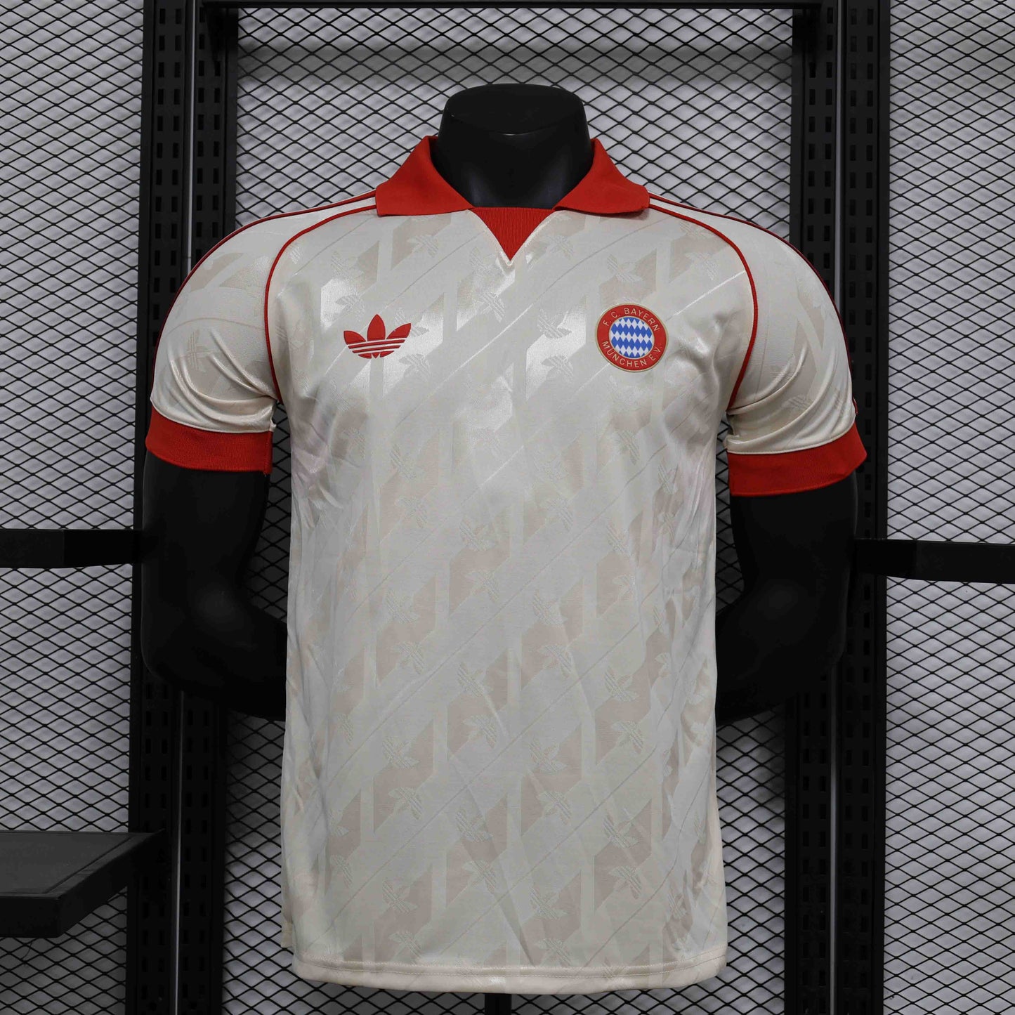 Bayern Munich – Adidas Originals Trefoil (Edición Especial 2024)