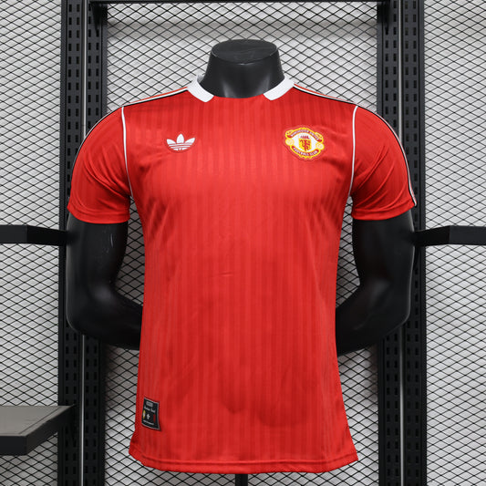 Manchester United Edición Retro